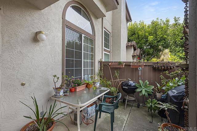 Image 4 of 34 For 10198 Wateridge Circle 157