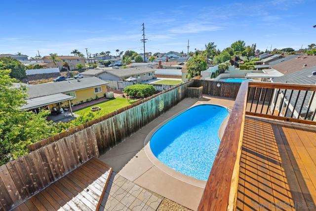 1454 Lantana Avenue, Chula Vista CA: https://media.crmls.org/mediaz/dd20e98d-9367-4891-b8a3-ce5dd1fa88ff.jpg