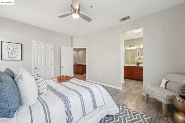 711 Summer Ln, Richmond CA: https://media.crmls.org/mediaz/dd21806f-ed18-4f69-8323-62a2db73797c.jpg