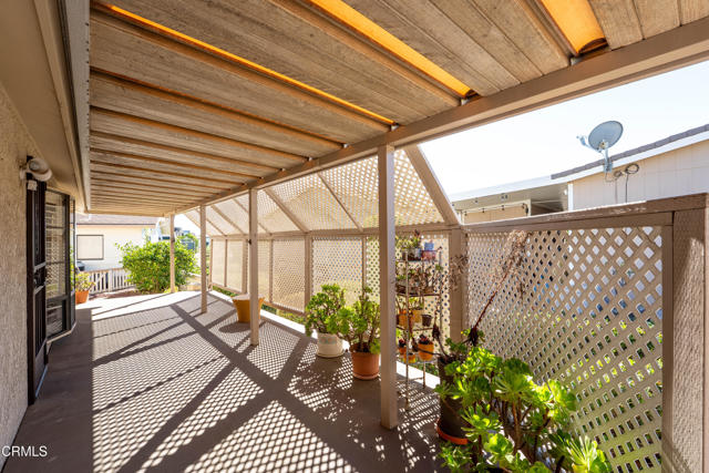 Detail Gallery Image 36 of 52 For 75 Poinsettia Gardens Dr, Ventura,  CA 93004 - 2 Beds | 2 Baths