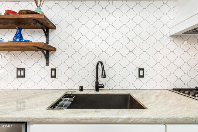 1850 Midvale Avenue, Los Angeles CA: https://media.crmls.org/mediaz/dd228a21-03b2-4de4-863b-f079213a7d9e.jpg