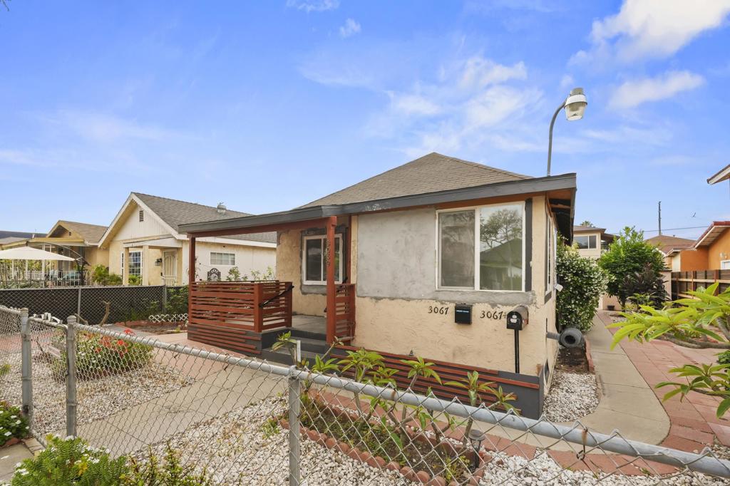 3067 J Street - photo 2