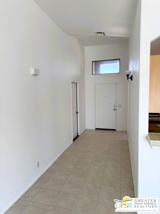 9700 Santa Cruz Road, Desert Hot Springs CA: https://media.crmls.org/mediaz/dd22a773-24a3-496d-81ca-13a77f3e22d4.jpg