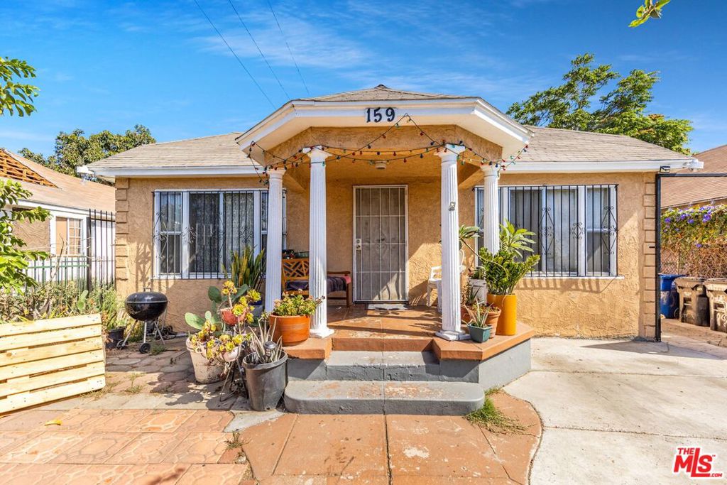 159 W 62nd Street, Los Angeles, CA 90003