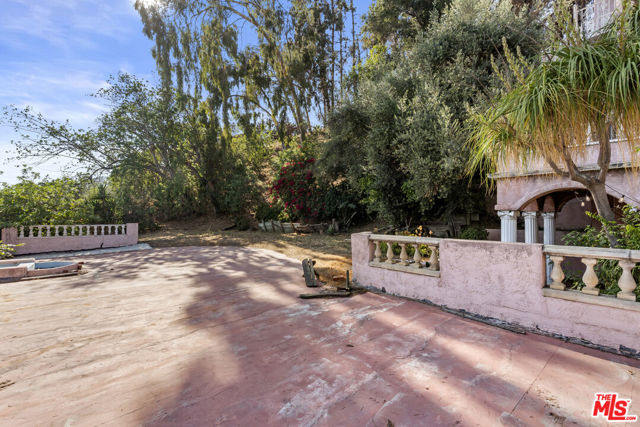 Image 20 of 75 For 1830 Sierra Bonita Avenue