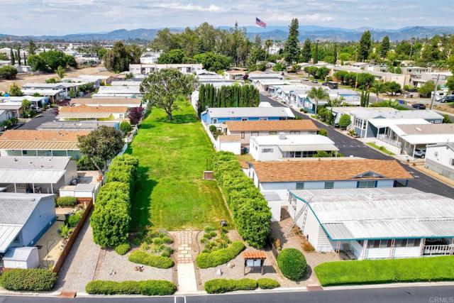 Detail Gallery Image 30 of 39 For 1001 S Hale Ave #2,  Escondido,  CA 92029 - 2 Beds | 2 Baths