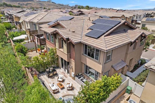 3157 Salina rd, Carlsbad CA: https://media.crmls.org/mediaz/dd24242e-16e7-4fbc-babb-b1456d7c7717.jpg