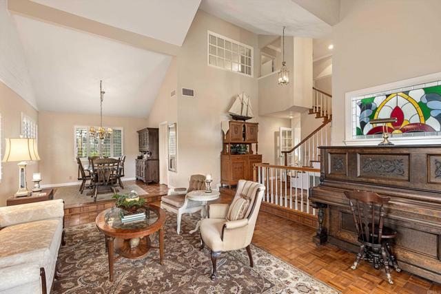 Detail Gallery Image 9 of 64 For 2026 Palsero Ave, Escondido,  CA 92029 - 4 Beds | 2/1 Baths