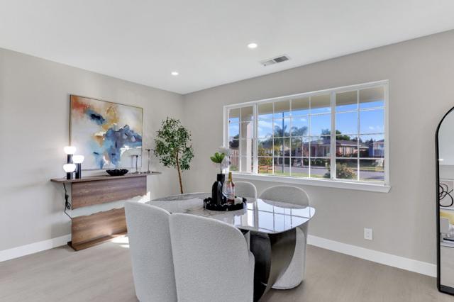 42948 Applewood Street, Fremont CA: https://media.crmls.org/mediaz/dd24a626-da63-4f09-8c5a-7e0914cb9f82.jpg