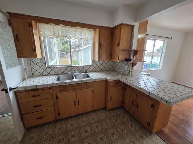 757 Middlefield Road, Salinas CA: https://media.crmls.org/mediaz/dd25a5e9-8ce6-434c-bbfb-6f4b4cd3991c.jpg