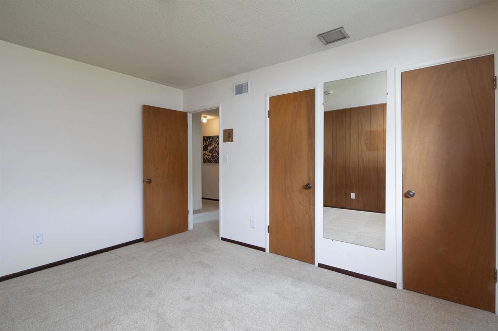 MLS #250036478SD img 26