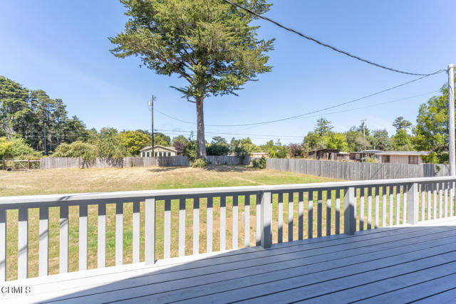 18900 Porterfield Lane, Fort Bragg CA: https://media.crmls.org/mediaz/dd291516-e3e8-4834-babb-7cc6677c5c1a.jpg