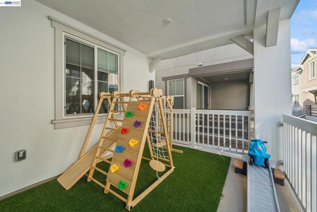 Image 24 of 59 For 37231 Sand Bar Place