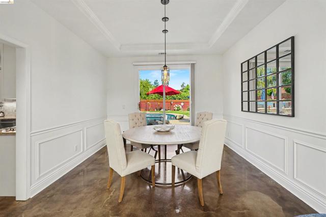 Image 12 of 57 For 2752 Placer Dr