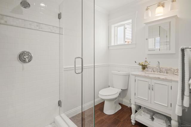 950 Olive Ave, Coronado CA: https://media.crmls.org/mediaz/dd29df5a-8ad8-43a7-bfa0-b021636b5f76.jpg