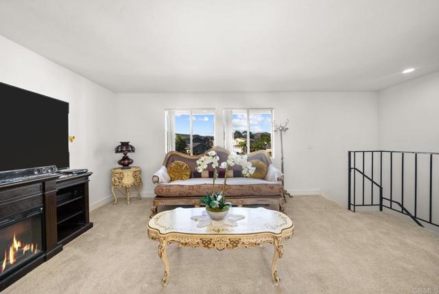 Image 8 of 28 For 925 Amistad Ct  D
