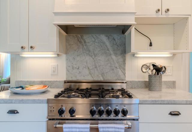 1203 Linda Mar Boulevard, Pacifica CA: https://media.crmls.org/mediaz/dd2a32e3-9638-418e-a0eb-fbdfb05d8c4c.jpg