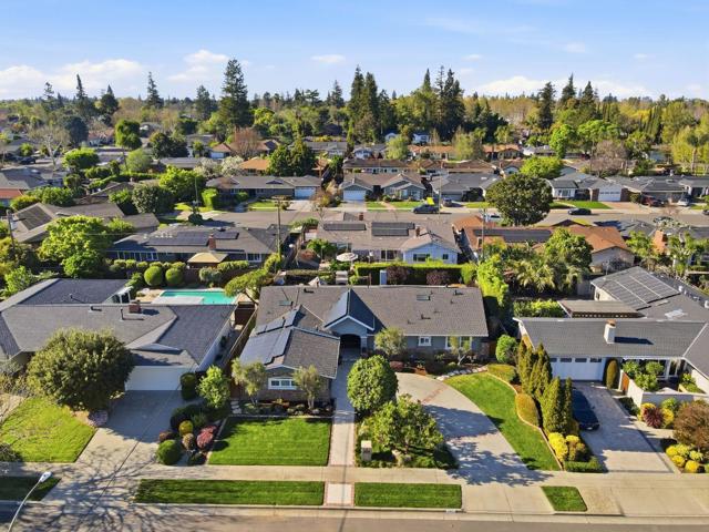 1351 Robsheal Drive, San Jose CA: https://media.crmls.org/mediaz/dd2af2d7-b3f0-43ad-bc50-a6efc701d451.jpg