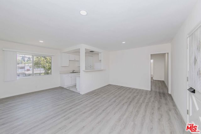 711 S Sierra Vista Avenue, Alhambra CA: https://media.crmls.org/mediaz/dd2bc057-34ae-4941-a435-1000a22f51ec.jpg