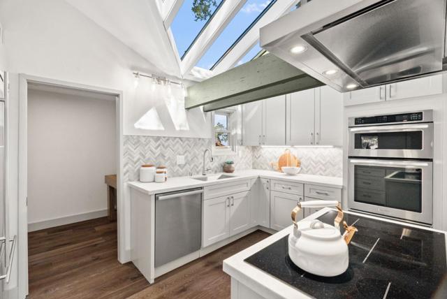 120 Pinta Court, Los Gatos CA: https://media.crmls.org/mediaz/dd2e4b90-a8c5-42d3-bd6f-96848b718c42.jpg