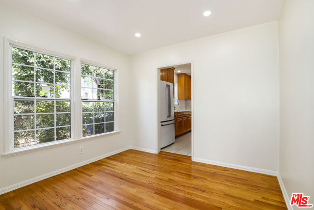 248 N Canyon Boulevard, Monrovia CA: https://media.crmls.org/mediaz/dd2ebc71-e77b-45c1-8f92-e08d571a6a5b.jpg