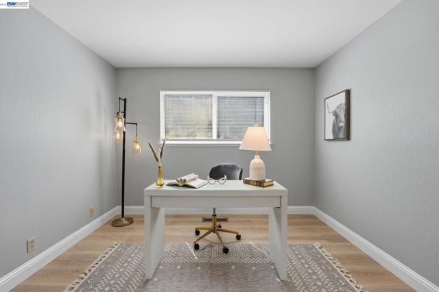 1782 Whitecliff Way, Walnut Creek CA: https://media.crmls.org/mediaz/dd2f9b31-da10-48a4-b41b-24570872e88e.jpg