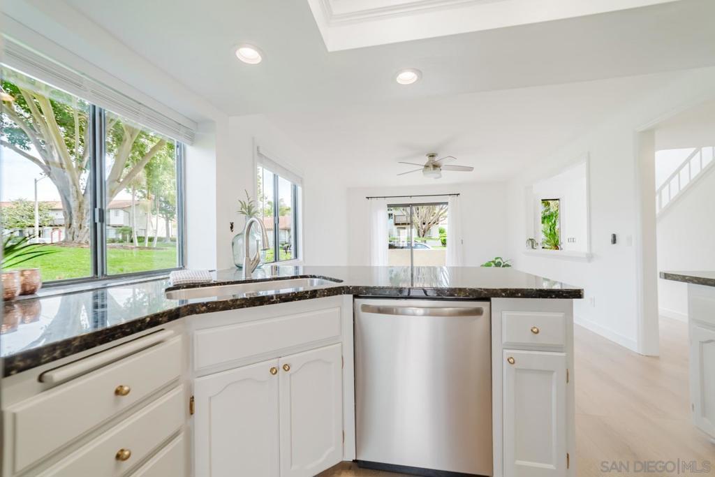 6859 Pear Tree - photo 5