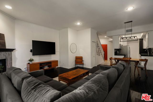 2329 South Bentley Avenue, 101 photo 9