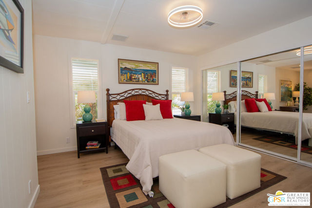 480 Calle Madrigal, Cathedral City CA: https://media.crmls.org/mediaz/dd331677-97b2-4ea0-887d-7dcddc24940f.jpg