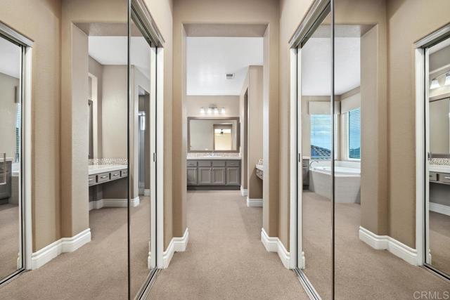 Detail Gallery Image 33 of 56 For 1122 via Vera Cruz, San Marcos,  CA 92078 - 5 Beds | 3 Baths