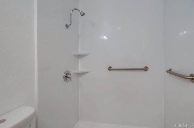 Photo #18: PTP2407404 Listing 