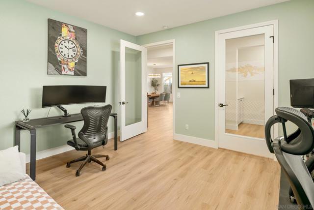 10528 Pinion Trl, Escondido CA: https://media.crmls.org/mediaz/dd354396-14d4-4071-8c6a-16283571b4fb.jpg