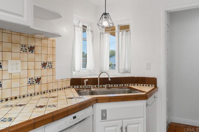 Detail Gallery Image 21 of 56 For 6040 Manon Street, La Mesa,  CA 91942 - 4 Beds | 2 Baths