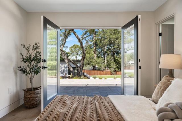 510 Darrell Road, Hillsborough CA: https://media.crmls.org/mediaz/dd363a75-19ed-4775-b932-236d5f400411.jpg