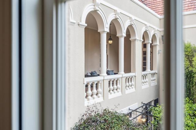 100 Canada Road, Woodside CA: https://media.crmls.org/mediaz/dd36b8e9-2f26-415d-b8c7-242d845ee366.jpg