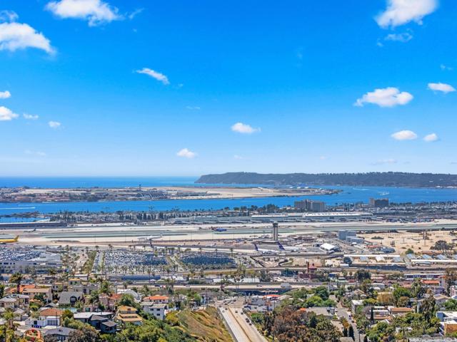 3958 Pringle Street, San Diego CA: https://media.crmls.org/mediaz/dd36f928-8b6c-4ff4-8f17-0453d947df55.jpg