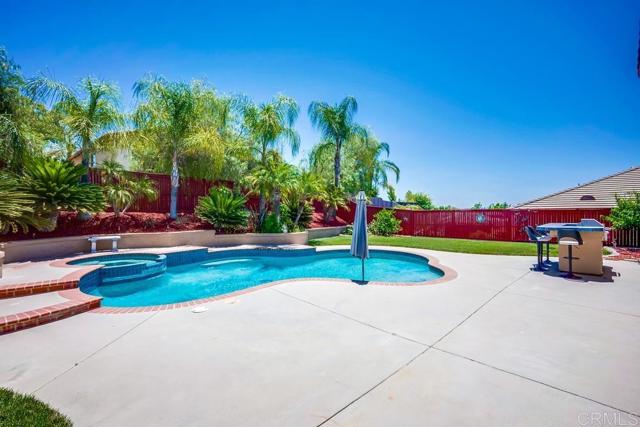 35616 Country Park Dr., Wildomar CA: https://media.crmls.org/mediaz/dd3794c5-fd9c-4dd8-9d00-c2d6f1ea4865.jpg