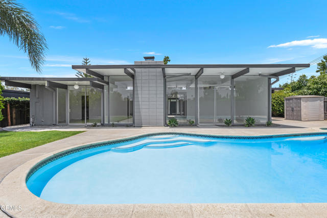 3832 E Casselle Avenue, Orange CA: https://media.crmls.org/mediaz/dd37a88f-a5dc-4df8-98b5-caa259c9613f.jpg
