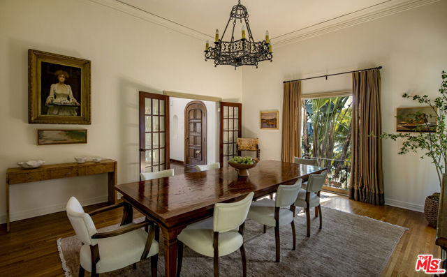 2250 N Berendo Street, Los Angeles CA: https://media.crmls.org/mediaz/dd381247-87db-4a8d-bc2b-b28a6c6f733e.jpg