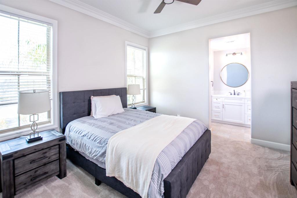 MLS #250040947SD image #10