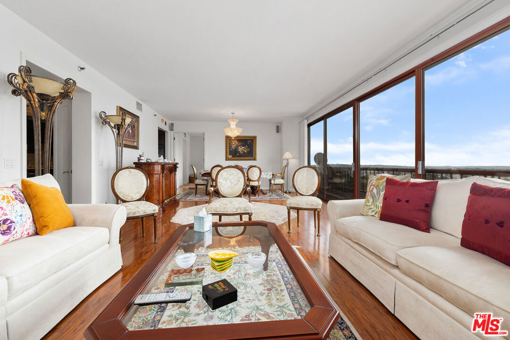 10550 Wilshire Boulevard #1001