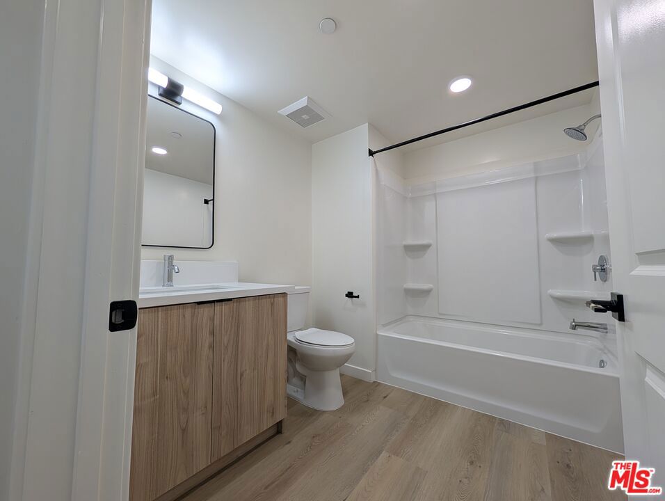 MLS #26871793 image #21