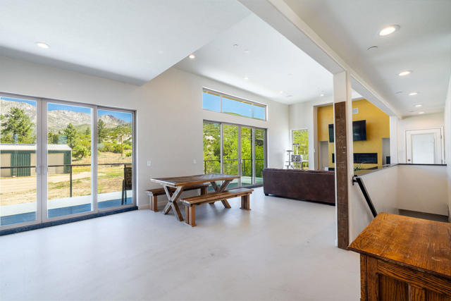 28990 Bonita Vista Road, Mountain Center CA: https://media.crmls.org/mediaz/dd3b6c3c-fd7b-4a38-b3ce-60f3cdf474b3.jpg