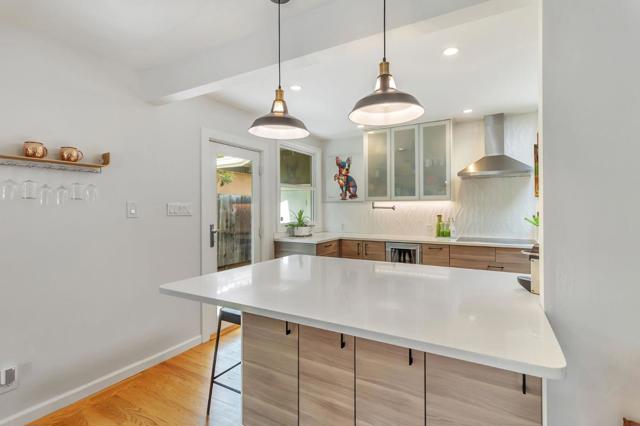 1528 Fernside Street, Redwood City CA: https://media.crmls.org/mediaz/dd3d119c-d682-4aab-8730-e99ab0c800bf.jpg