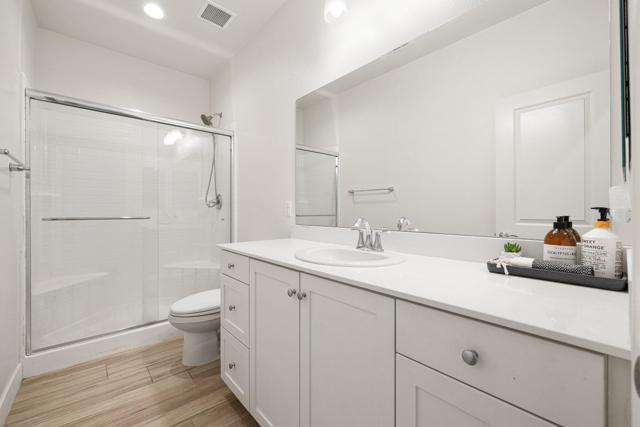 42939 Cowboy Court, Indio CA: https://media.crmls.org/mediaz/dd3d4f7b-5c4a-4919-b4bf-6dc787348e87.jpg