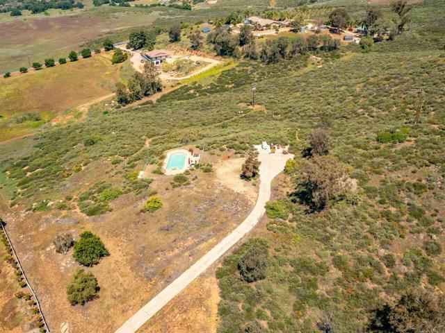 Detail Gallery Image 16 of 42 For 18405 Rangeland Rd, Ramona,  CA 92065 - – Beds | – Baths
