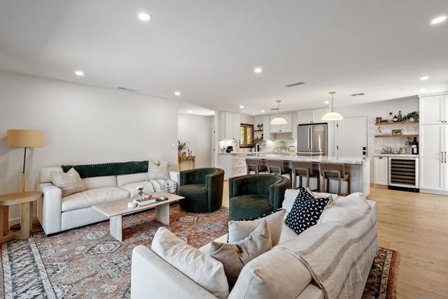 1714 Highland Place Dr, Paso Robles CA: https://media.crmls.org/mediaz/dd3eebac-e3b6-4943-9a1d-7ba6aa7cb5ac.jpg