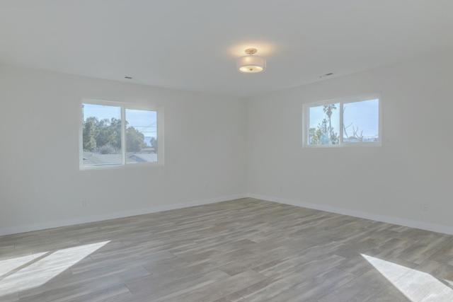 116 Daphne Way, East Palo Alto CA: https://media.crmls.org/mediaz/dd3f6d96-4f77-43e2-acc4-e09eede5bd35.jpg