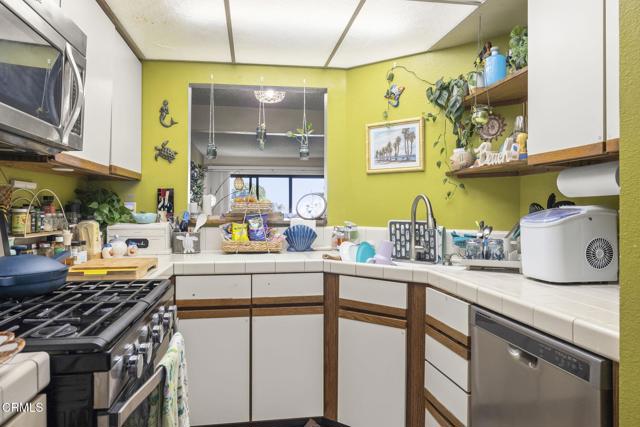Detail Gallery Image 16 of 52 For 9580 Telegraph Rd #37,  Ventura,  CA 93004 - 2 Beds | 2/1 Baths