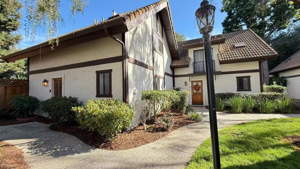 1734 W El Camino Real #7